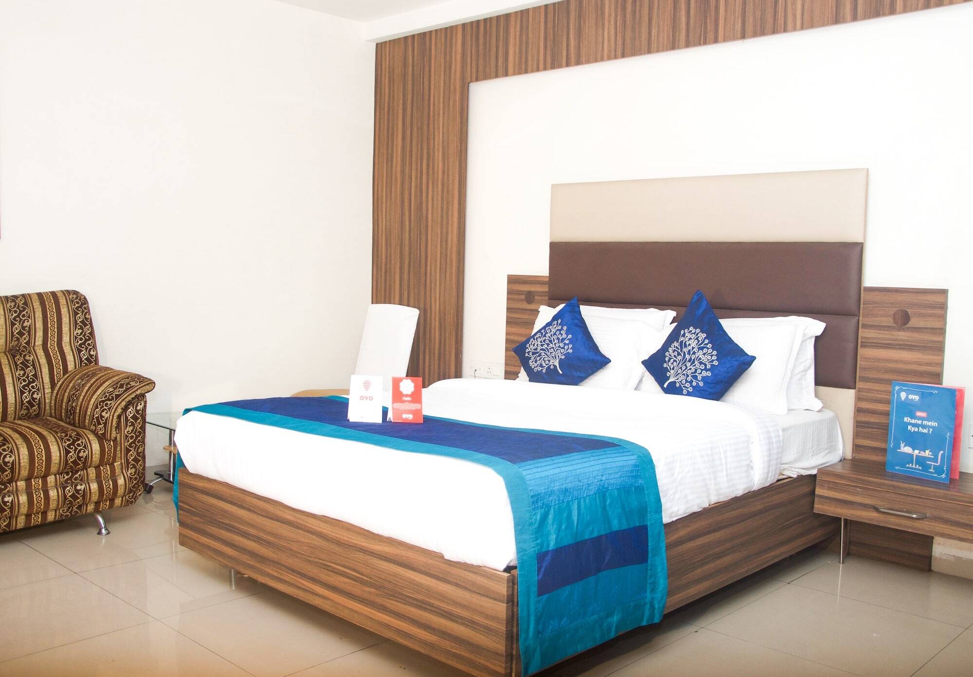 A.R Grand Hotel فيساخاباتنام المظهر الخارجي الصورة