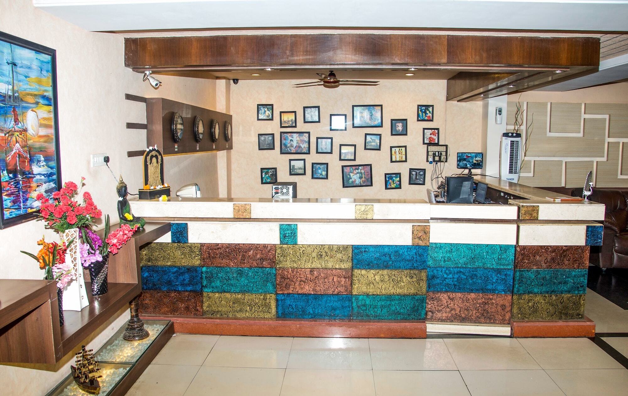 A.R Grand Hotel فيساخاباتنام المظهر الخارجي الصورة